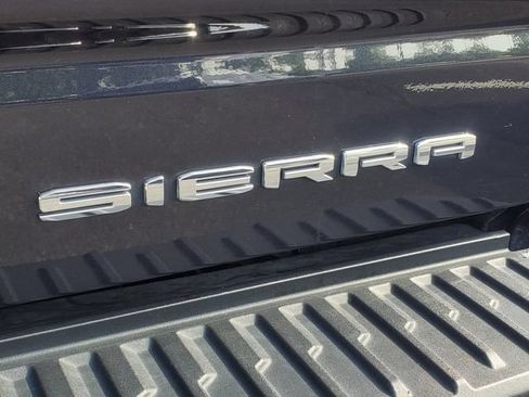 Used 2023 GMC Sierra 1500 Denali Ultimate AWD/4WD image 7