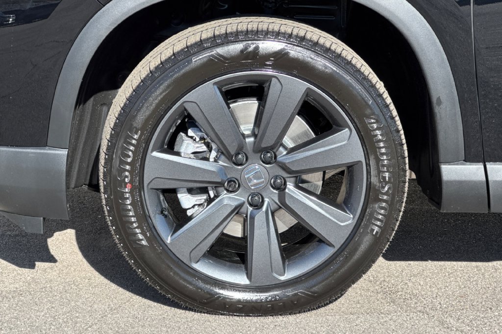 New 2026 Honda Pilot Sport image 34