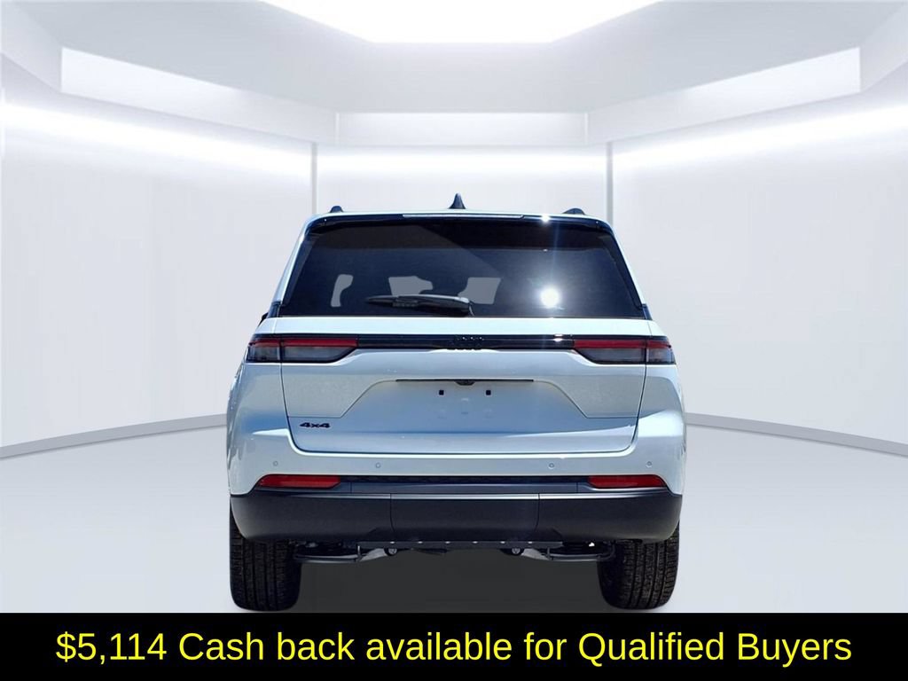 New 2026 Jeep Grand Cherokee Limited w/ Limited Altitude Package AWD/4WD image 5