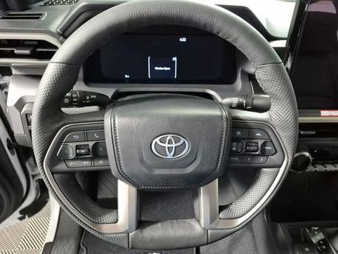 New 2026 Toyota Tacoma TRD Off-Road AWD/4WD image 11