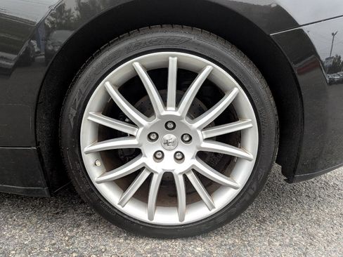 Used 2011 Maserati GranTurismo Convertible image 44