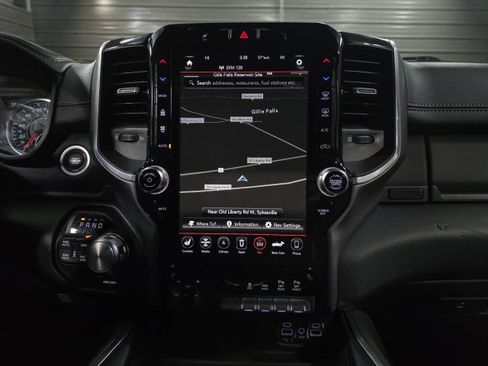 Used 2021 RAM 1500 Laramie image 26