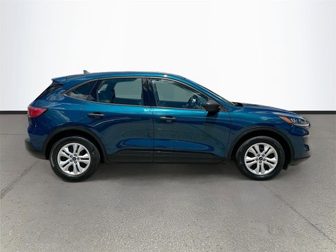 Used 2020 Ford Escape S image 8