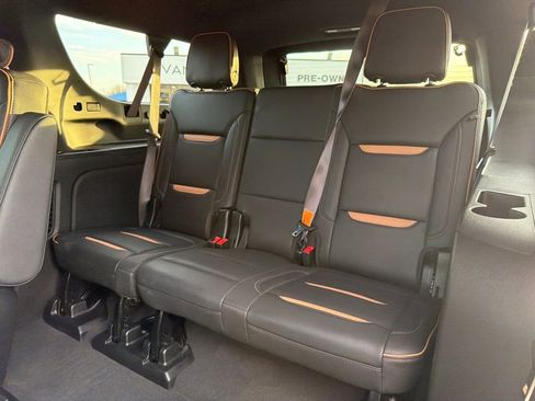 Used 2024 GMC Yukon XL AT4 w/ AT4 Premium Package image 19