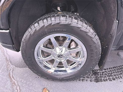 Used 2022 GMC Sierra 1500 AT4 w/ AT4 Premium Package image 34