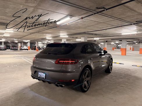 Used 2016 Porsche Macan S AWD/4WD image 4