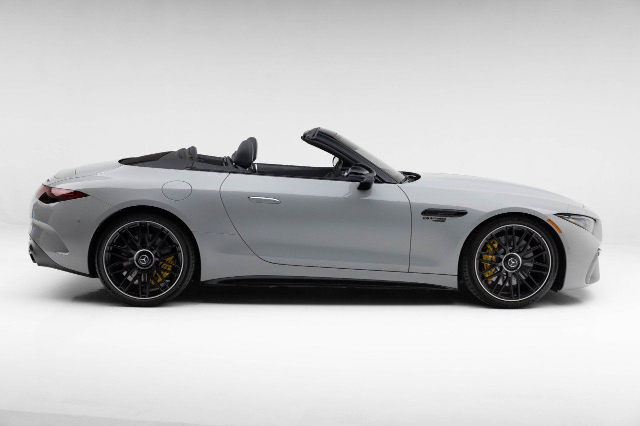 Used 2022 Mercedes-Benz SL 63 AMG 4MATIC image 15