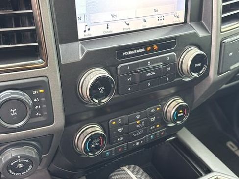 Used 2019 Ford F150 Raptor w/ Equipment Group 802A Luxury AWD/4WD image 20