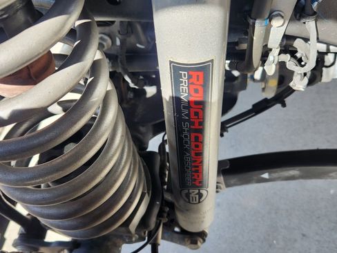 Used 2024 Jeep Gladiator Rubicon w/ Convenience Group image 21