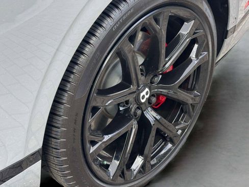 Used 2024 Bentley Continental GT image 36