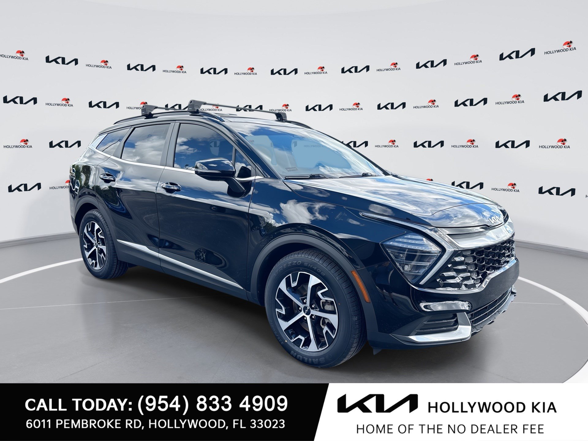 Certified 2025 Kia Sportage EX w/ Premium Package FWD image 1