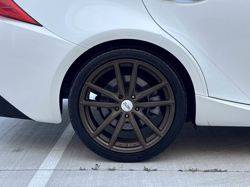 Used 2017 Lexus IS 200t F Sport w/ F Sport Package image 9