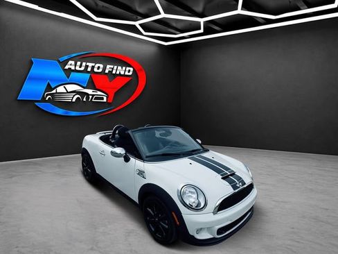 Used 2014 MINI Cooper Roadster S FWD image 2
