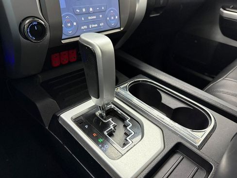 Used 2018 Toyota Tundra Limited image 20
