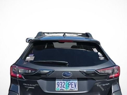 Used 2023 Subaru Outback Limited image 4