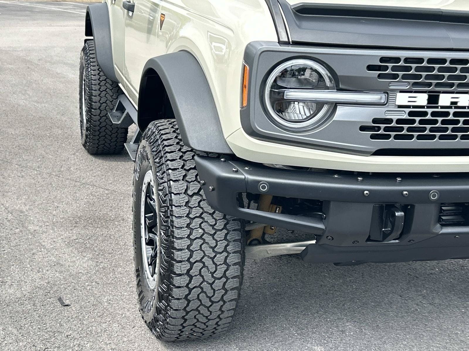 Used 2025 Ford Bronco Badlands AWD/4WD image 11