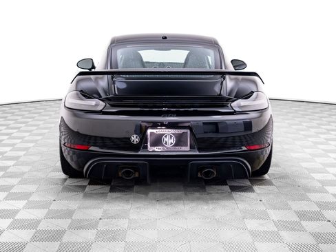 Used 2020 Porsche 718 Cayman GT4 image 10