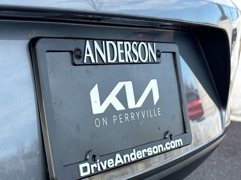 Used 2013 Volkswagen Beetle 2.5 image 12