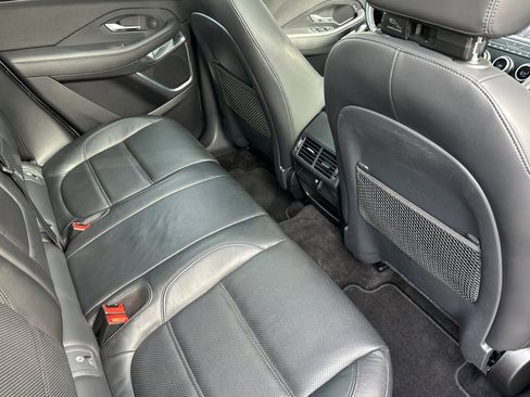 Used 2020 Jaguar E-PACE SE image 30