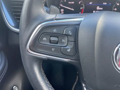 Used 2022 Buick Envision Preferred image 32