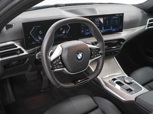 Used 2026 BMW 330i xDrive Sedan AWD/4WD image 19