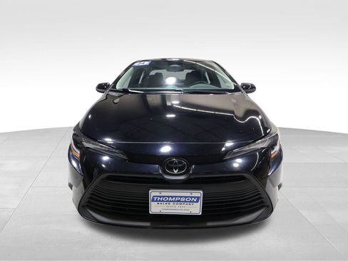 Used 2024 Toyota Corolla LE image 7