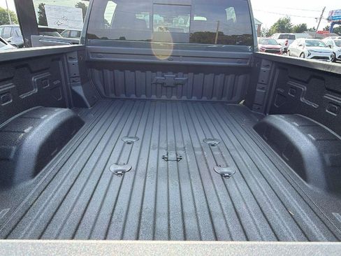 New 2026 Chevrolet Silverado 2500 LTZ w/ LTZ Premium Package AWD/4WD image 12