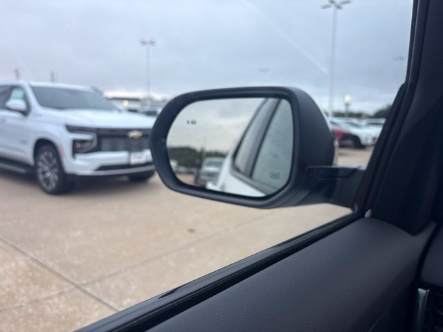 New 2027 GMC Terrain AT4 w/ Convenience Package III AWD/4WD image 51
