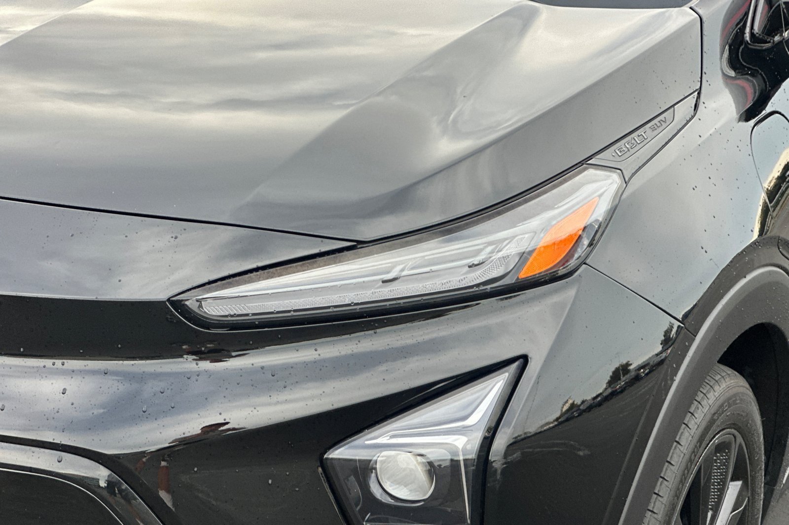 Used 2023 Chevrolet Bolt EUV Premier w/ Redline Edition FWD image 50