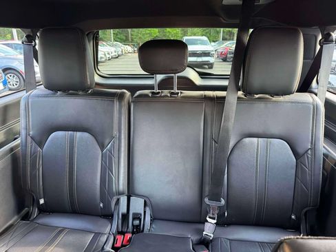 Used 2022 Ford Expedition Max Platinum AWD/4WD image 15