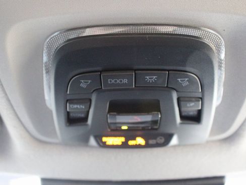 New 2026 Toyota Corolla Cross LE image 32