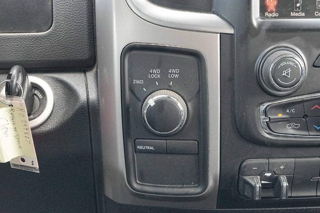 Used 2016 RAM 3500 Big Horn AWD/4WD image 28