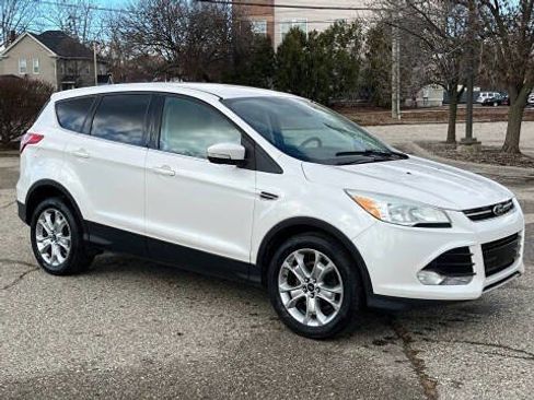 Used 2013 Ford Escape Titanium w/ Class II Trailer Tow Pkg image 7