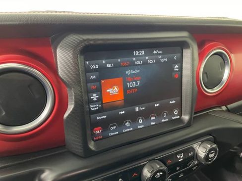 Used 2022 Jeep Wrangler Unlimited Rubicon w/ Steel Bumper Group AWD/4WD image 7