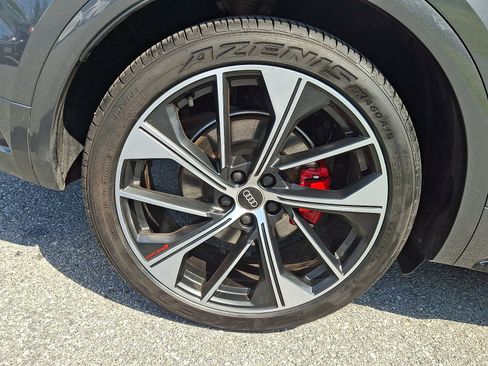 Used 2023 Audi SQ5 Premium Plus w/ Premium Plus Package AWD/4WD image 8