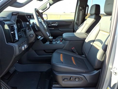 New 2026 GMC Sierra 1500 AT4 w/ Technology Package image 19