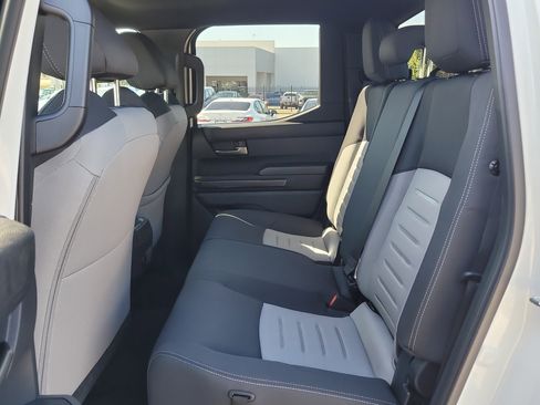 Certified 2025 Toyota Tacoma TRD Sport image 15