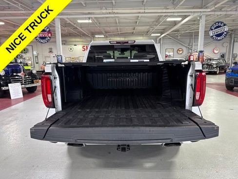 Used 2021 GMC Sierra 1500 Denali w/ Denali Ultimate Package AWD/4WD image 33
