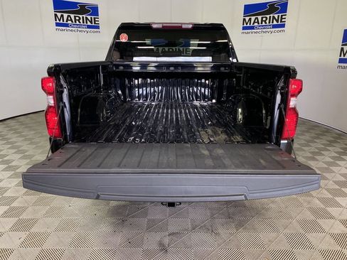 Used 2023 Chevrolet Silverado 1500 LT AWD/4WD image 31