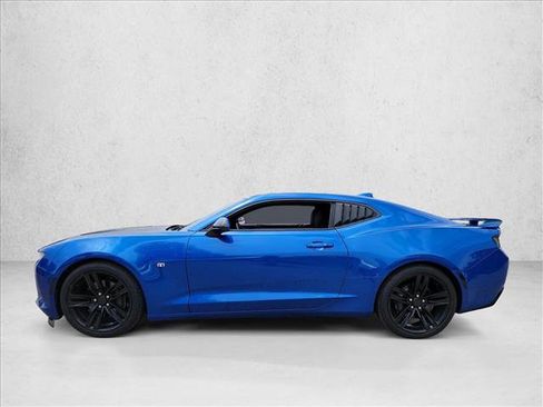 Used 2016 Chevrolet Camaro SS RWD image 8