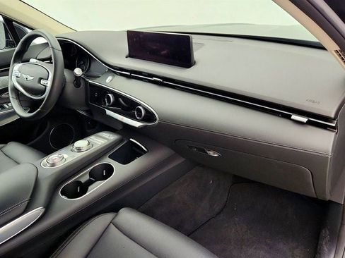 Used 2025 Genesis GV70 2.5T w/ Select Package image 27