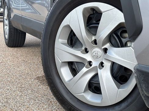 Used 2023 Toyota RAV4 LE FWD image 2