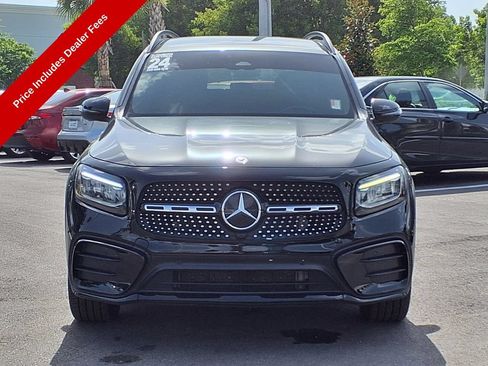 Used 2024 Mercedes-Benz GLB 250 image 2