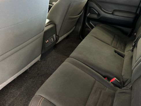 Certified 2022 Nissan Frontier PRO-4X image 12