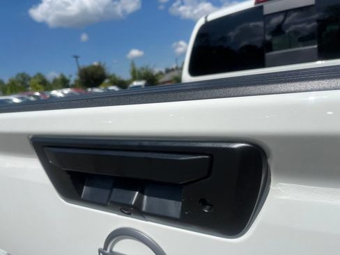 Certified 2026 Nissan Frontier SV w/ All-Weather Content Package AWD/4WD image 41