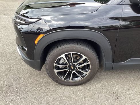 Used 2024 Chevrolet TrailBlazer LT w/ Driver Confidence Package FWD image 26