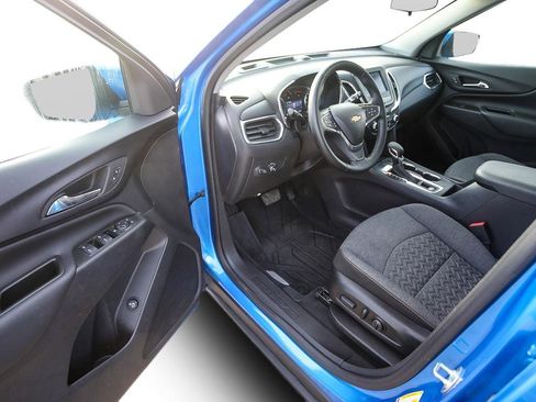 Used 2024 Chevrolet Equinox LT w/ LPO, Floor Liner Package image 11