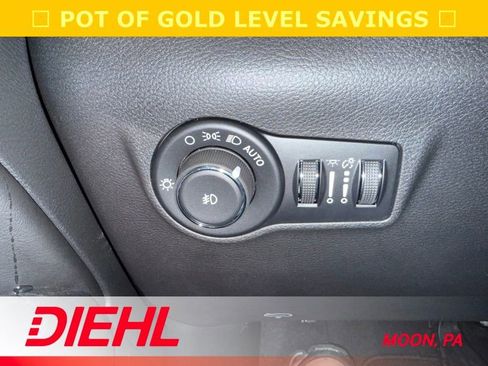 New 2026 Jeep Compass Latitude AWD/4WD image 21