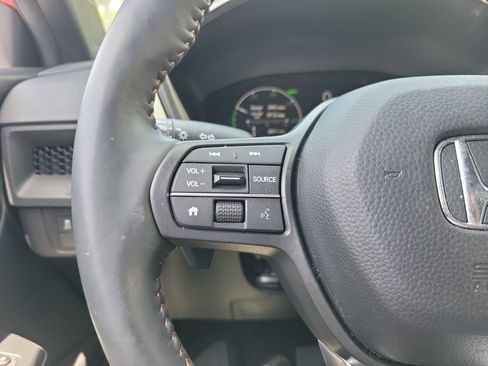 Used 2023 Honda CR-V Sport image 30