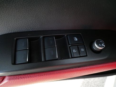 Certified 2021 Toyota Camry XSE image 19